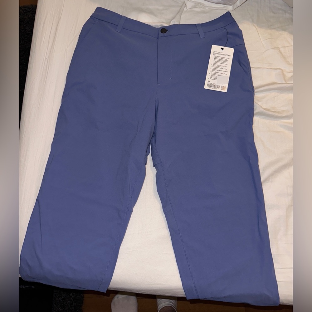 Lululemon relax taper golf pant (powder blue, 33x30)